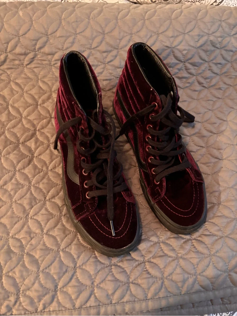 Vans Women's Burgundy Velvet Sk8-Hi Lace-Up Sneakers